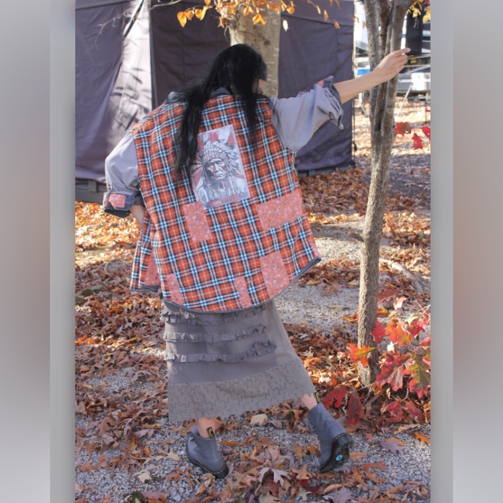 Shabby chic style reversible Patchwork jacket - Picture 5 of 14
